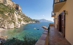 Borgo Di Conca Dei Marini